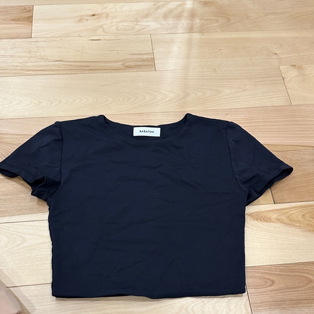 aritzia babaton Crop Top